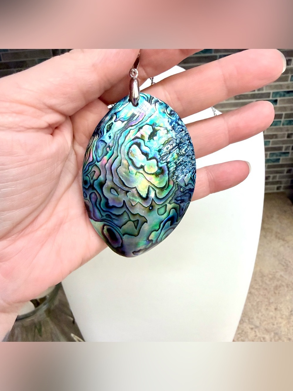 Large Oval Abalone Paua Shell Pendant Necklace Iridescent Silver Chain Boho - Picture 2 of 4